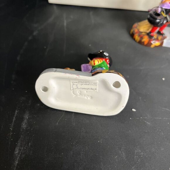 Department 56 The Original Snow Village Trick-Or-Treat Kids Set Of 3 No. 54937 - Picture 5 of 16